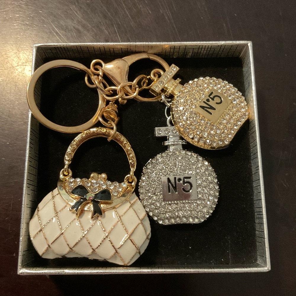 Elegant  Chanel #5 Keychain/Bag Charm..only silver is left. NWOT